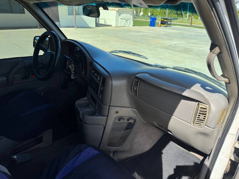 1998 Chevrolet Astro LS
