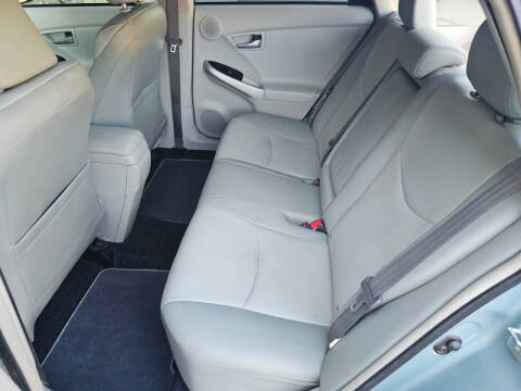 2014 Toyota Prius Five