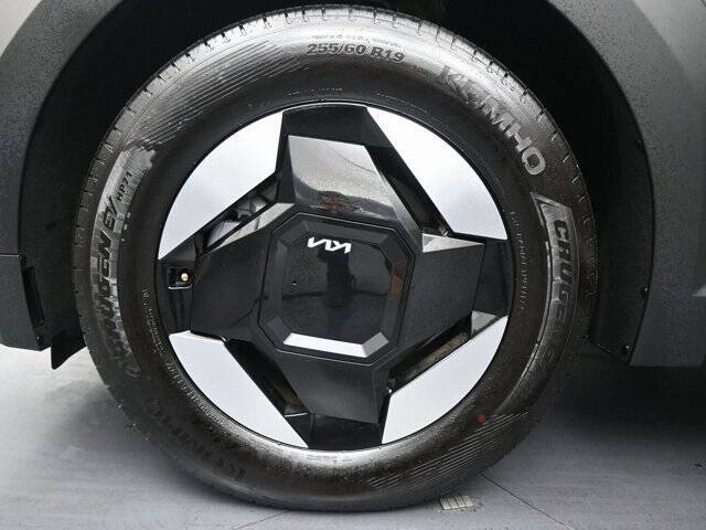 2024 Kia EV9 Light Long Range