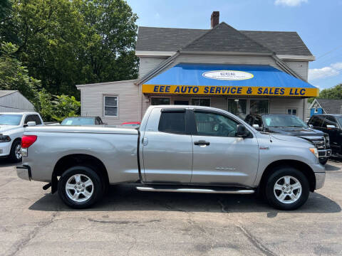 2007 Toyota Tundra for sale at EEE AUTO SERVICES AND SALES LLC - CINCINNATI in Cincinnati OH