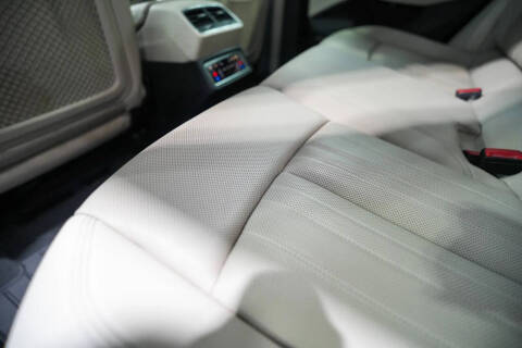 2019 Audi e-tron quattro Premium Plus