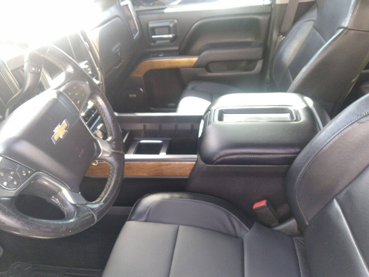 2014 Chevrolet Silverado Pickup - $19,999