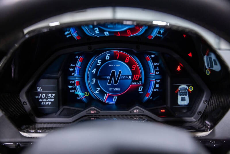 2019 Lamborghini Aventador LP 740-4 S