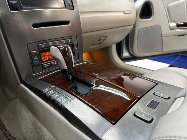 2005 Cadillac XLR