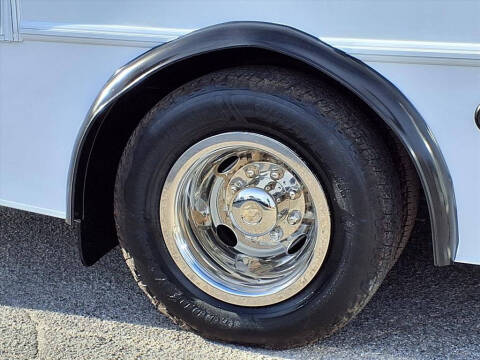 2018 Ford E-Series E-450 SD