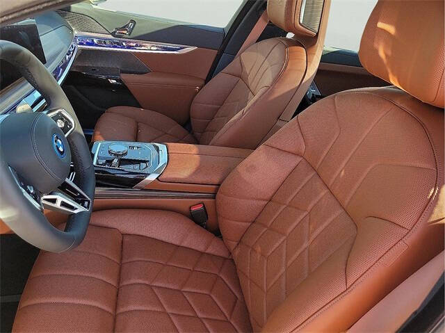 2026 BMW 7 Series 750e xDrive