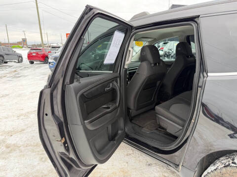 2017 Chevrolet Traverse LT