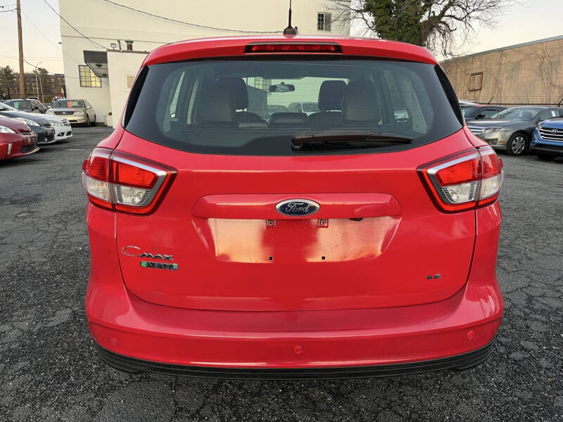 2017 Ford C-MAX Energi SE