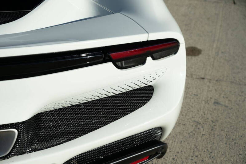 2024 Ferrari 296 GTS