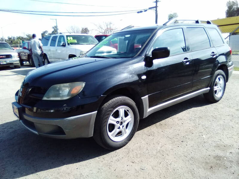 2003 Mitsubishi Outlander for sale at Larry's Auto Sales Inc. in Fresno CA