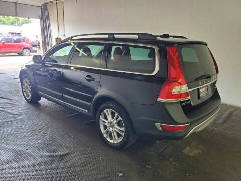 2016 Volvo XC70 T5 Drive-E Platinum