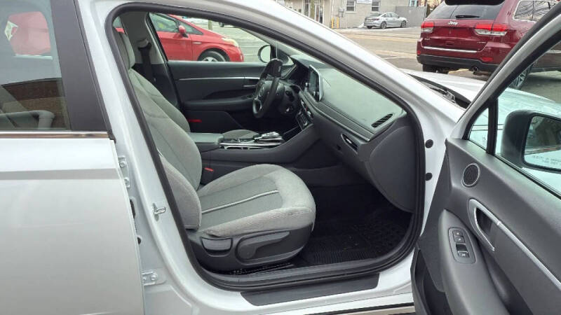 2021 Hyundai Sonata SE