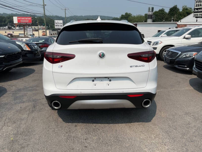 2020 Alfa Romeo Stelvio