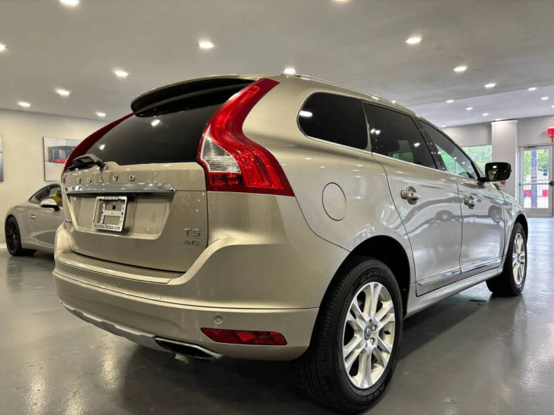 2016 Volvo XC60 T5 Platinum