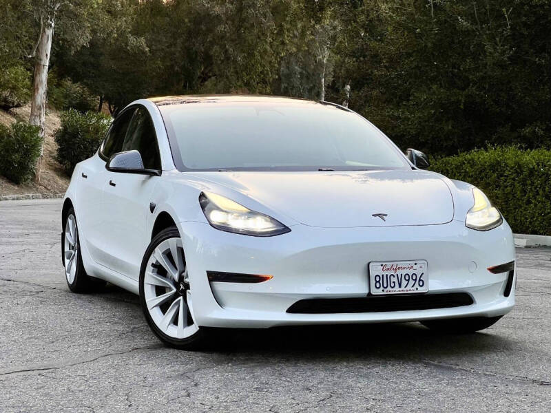 2021 Tesla Model 3 Standard Range Plus
