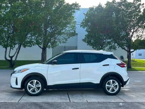 2024 Nissan Kicks S