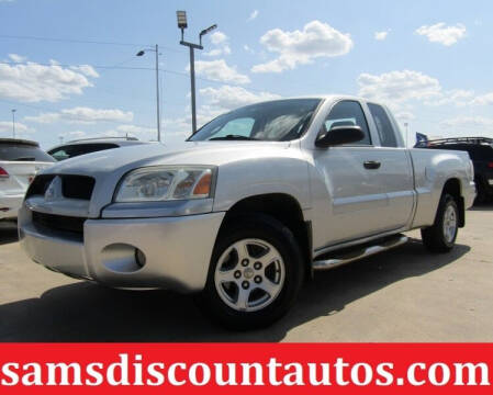 2007 Mitsubishi Raider
