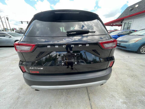 2025 Ford Escape Active