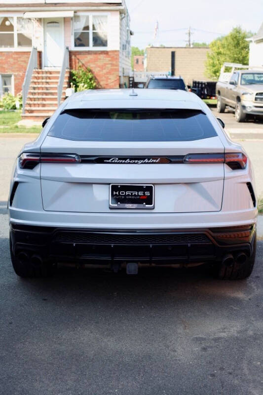 2019 Lamborghini Urus