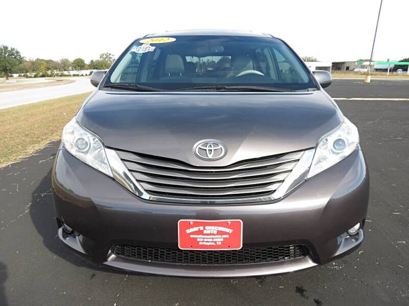 2012 Toyota Sienna