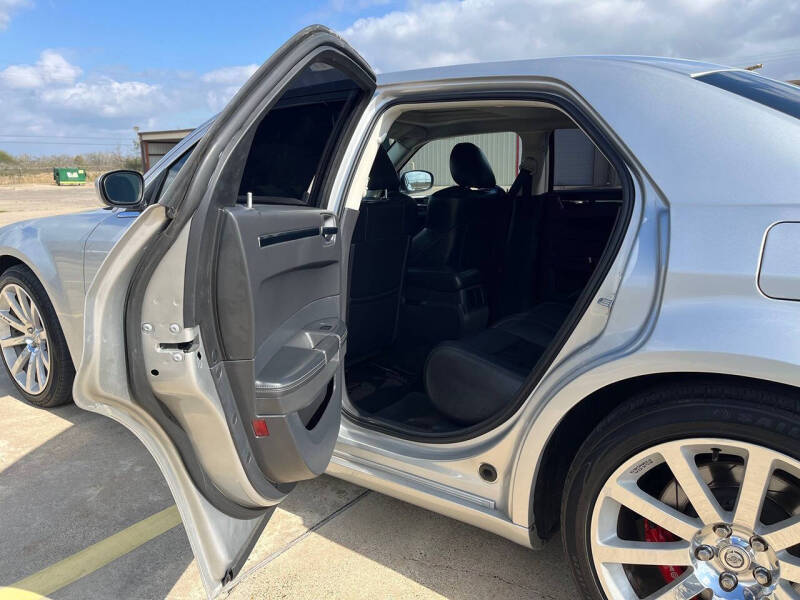 2009 Chrysler 300 SRT-8