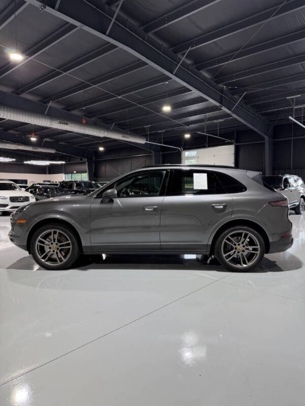 2023 Porsche Cayenne