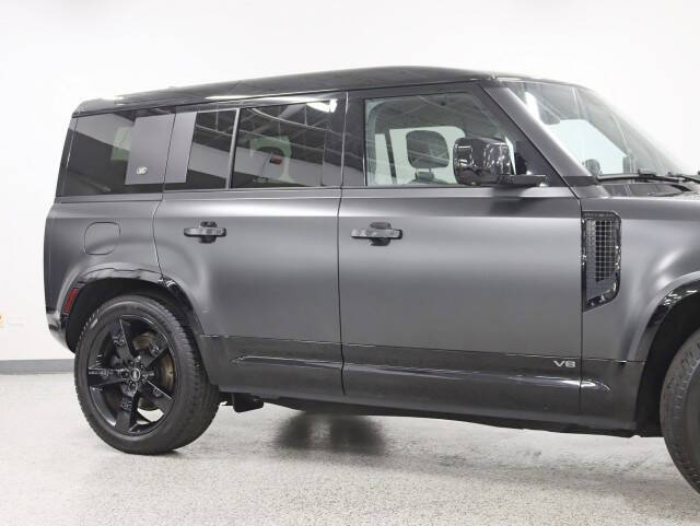 2023 Land Rover Defender