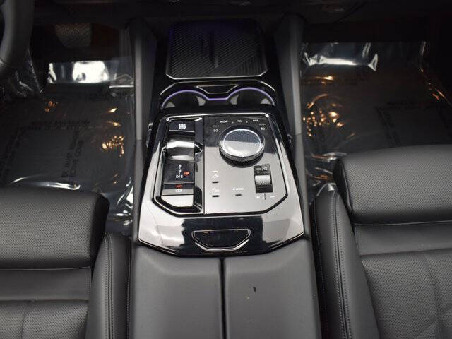 2025 BMW 5 Series 540i xDrive