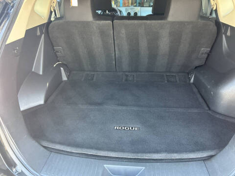 2013 Nissan Rogue SV