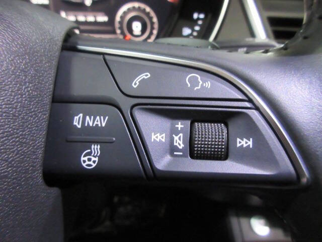 2018 Audi Q5 2.0T quattro Premium Plus