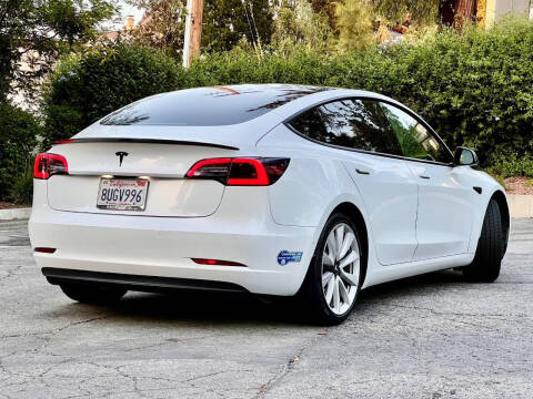 2021 Tesla Model 3 Standard Range Plus