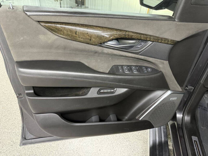 2016 Cadillac Escalade ESV Platinum