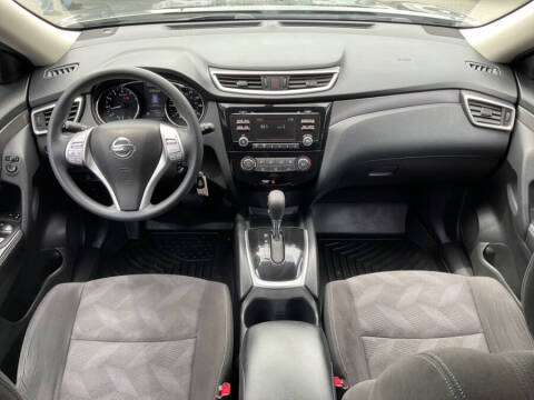 2015 Nissan Rogue