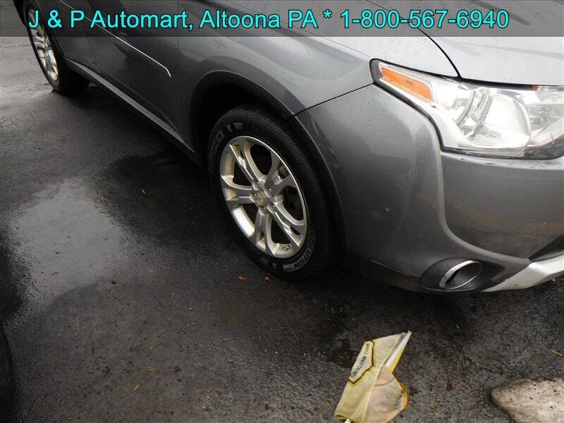 2015 Mitsubishi Outlander SE