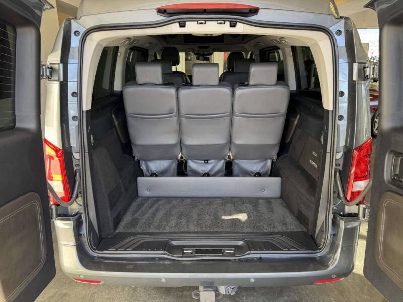 2020 Mercedes-Benz Metris Passenger