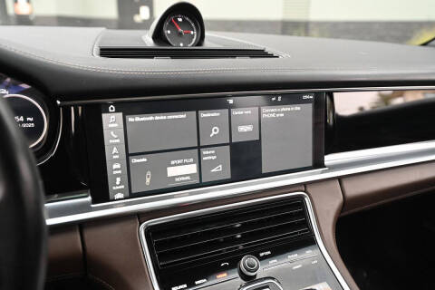 2017 Porsche Panamera 4S