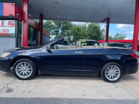 2011 Chrysler 200 Limited