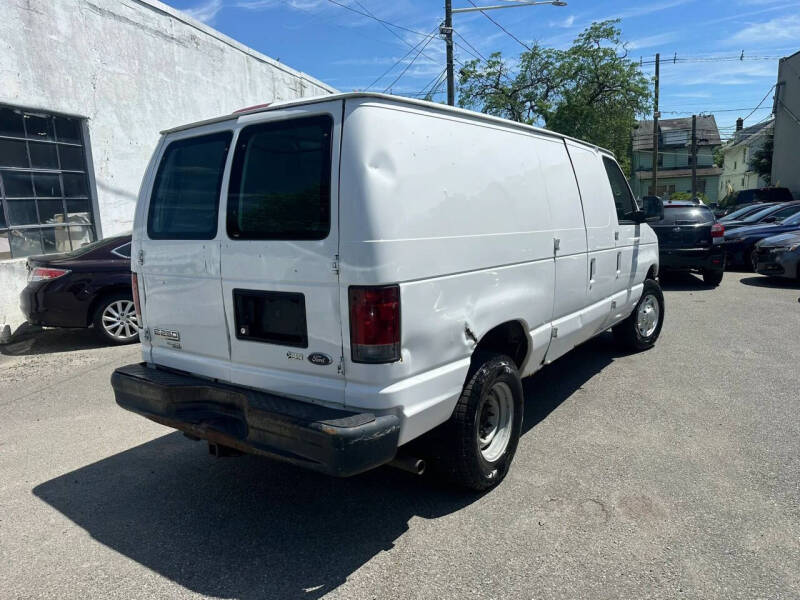 2012 Ford E-Series E-250