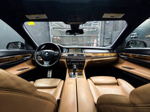2014 BMW 7 Series
