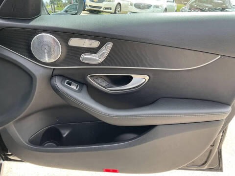 2017 Mercedes-Benz C-Class