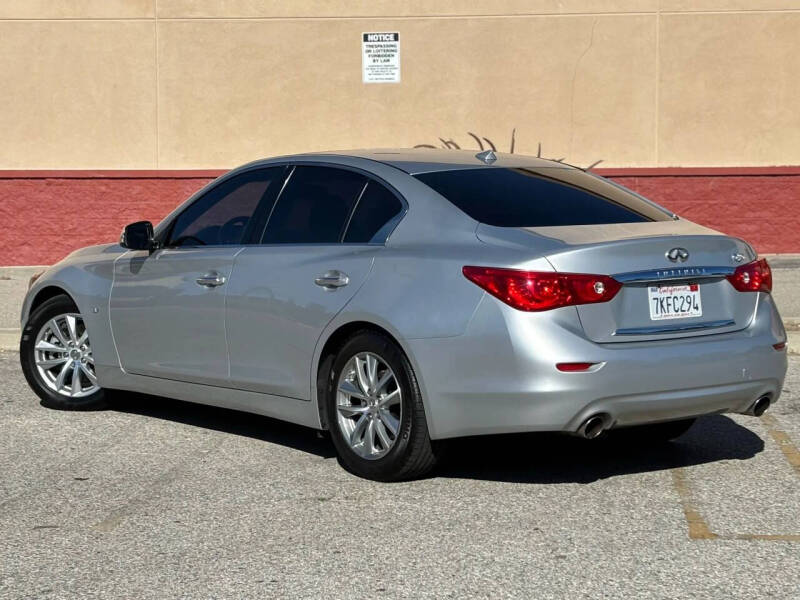 2015 Infiniti Q50 Premium