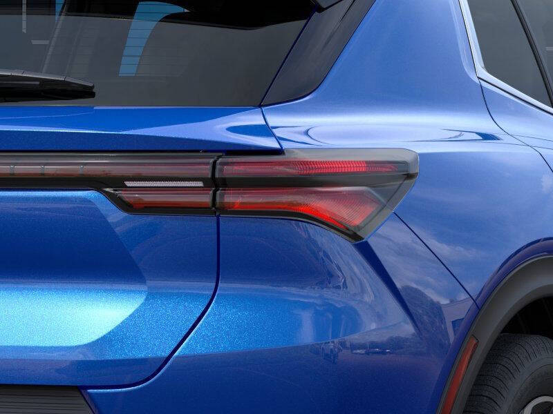 2026 Chevrolet Equinox EV LT 2