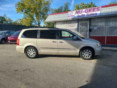 2012 Chrysler Town and Country for sale at Nu-Gees Auto Sales LLC in Peoria IL