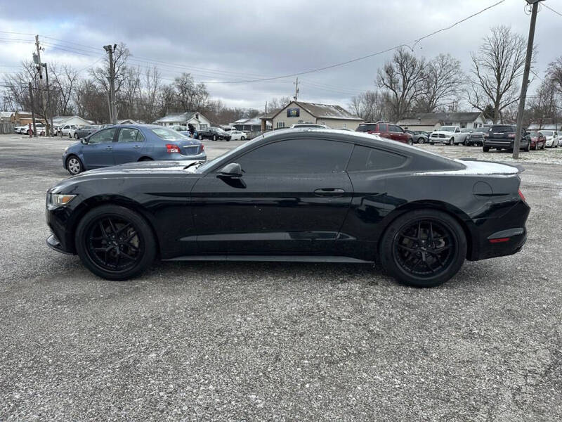 2016 Ford Mustang V6