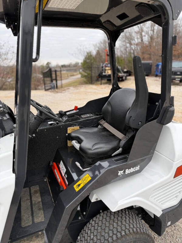 2025 Bobcat L28