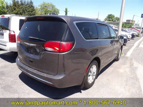 2019 Chrysler Pacifica Touring Plus