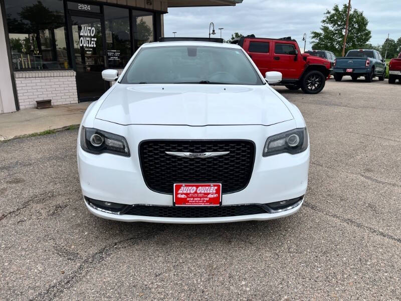 2016 Chrysler 300