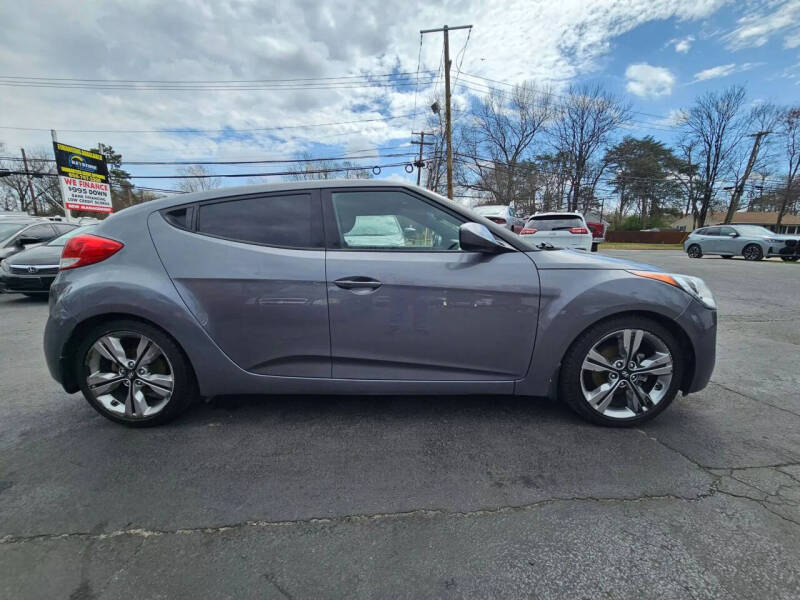 2017 Hyundai Veloster Value Edition