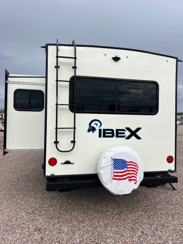 2021 Forest River Ibex 23RLDS Travel Trailer