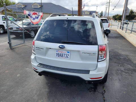 2011 Subaru Forester 2.5X Limited